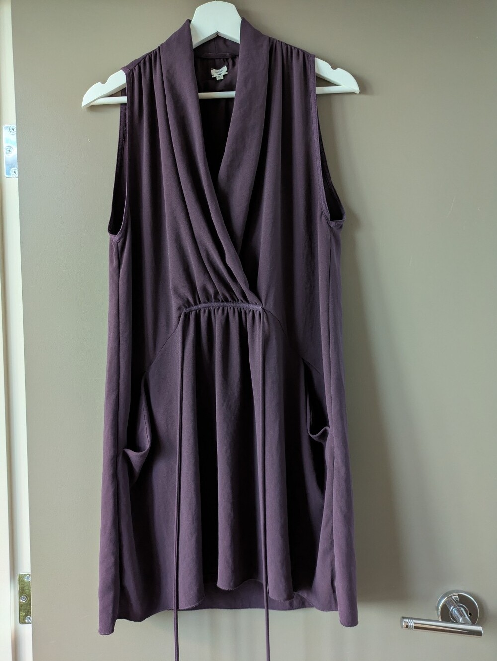 Aritzia Wilfred Sabine Draped Faux Wrap Mini Dress Plum V Neck Sleeveles Medium - Picture 1 of 5
